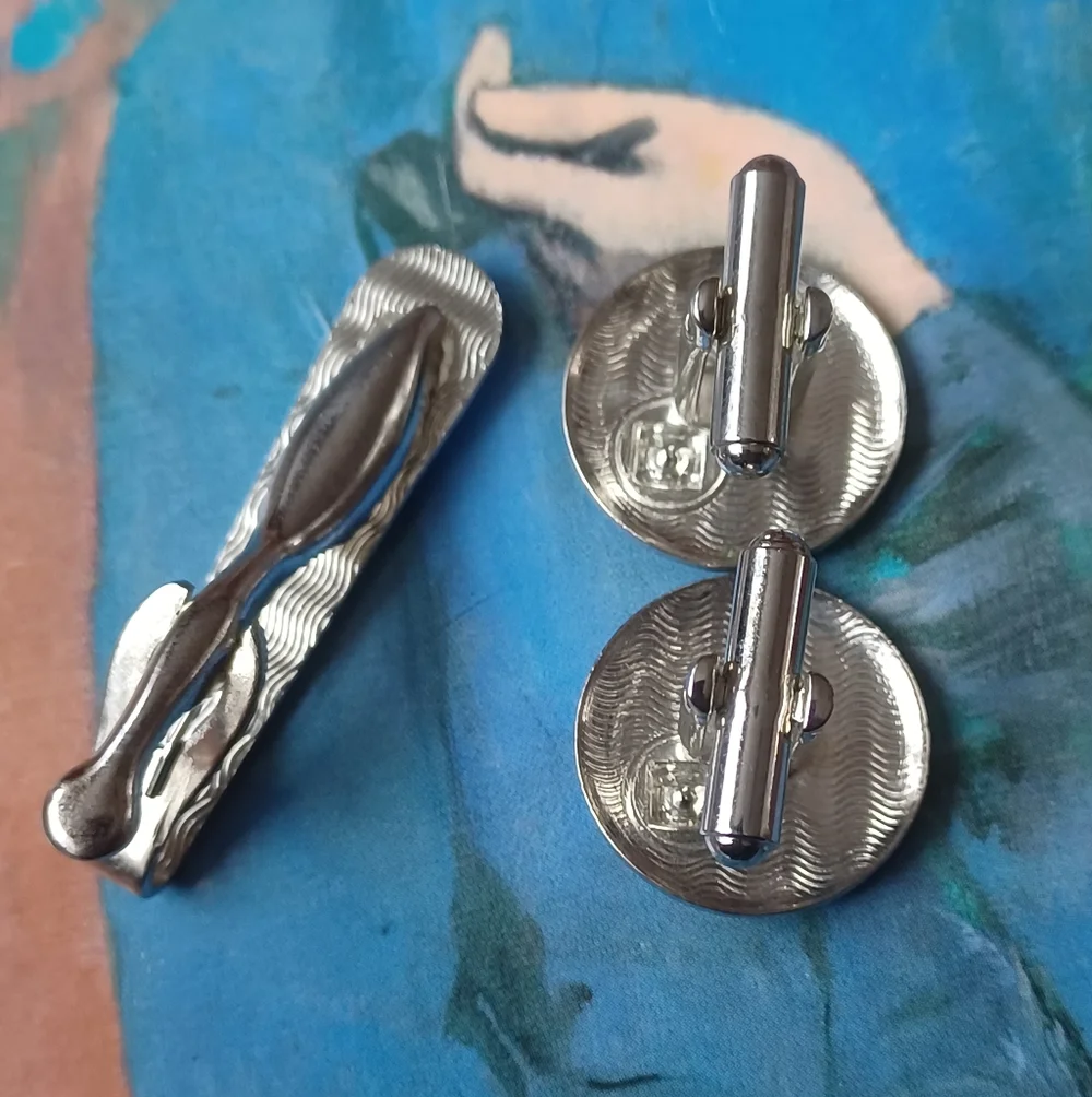 Vintage Cufflink & Tie Bar Set 👔 - Picture 4 of 4
